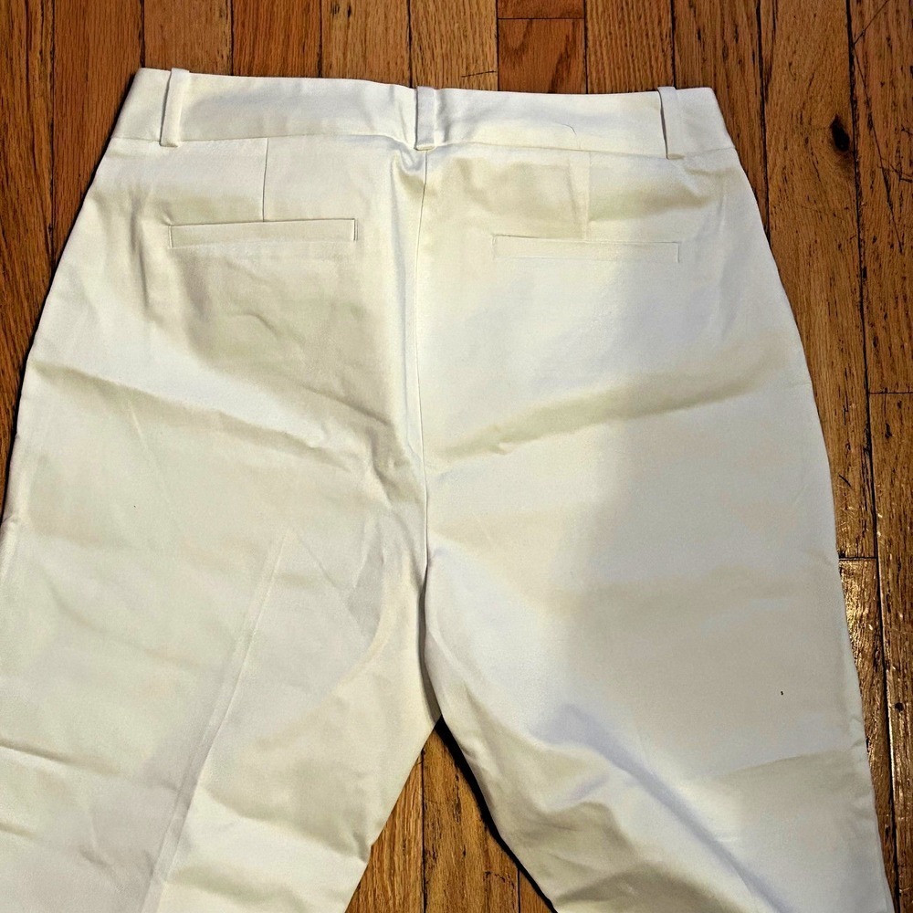 NWT Liz Claiborne Emma Slim Leg Ankle White Pants Size 8 T55-18 - Picture 2 of 2